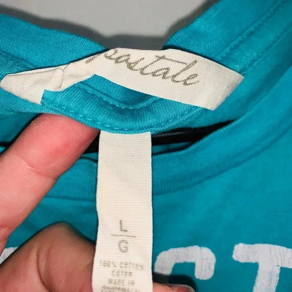 Aeropostale Tee - Picture 2 of 3